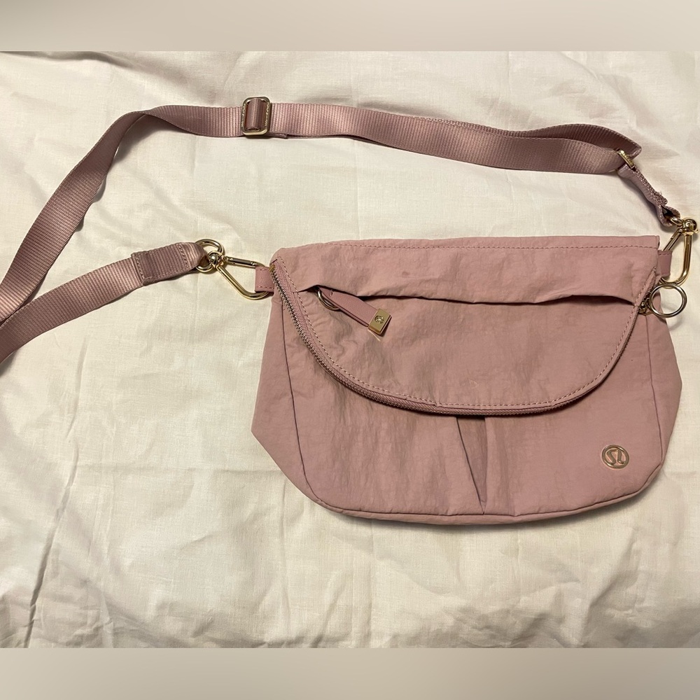Lululemon All Night Festival Bag 5L